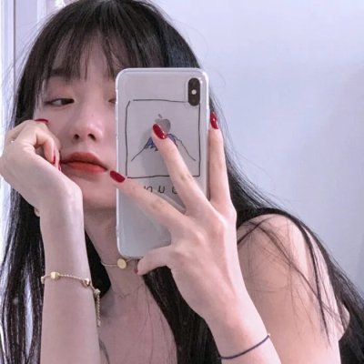 这个警察不太冷